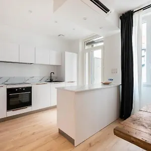 Appartement {st Fee Sur Les Toits} * Plein Centre * Clim, Marseille